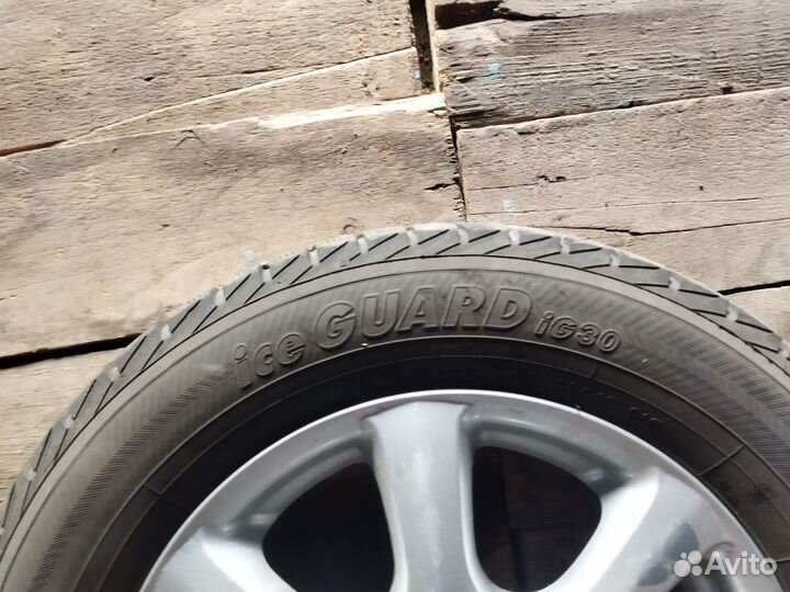 Yokohama Ice Guard IG30 195/65 R15