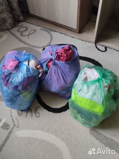 Вещи пакетом. на брони