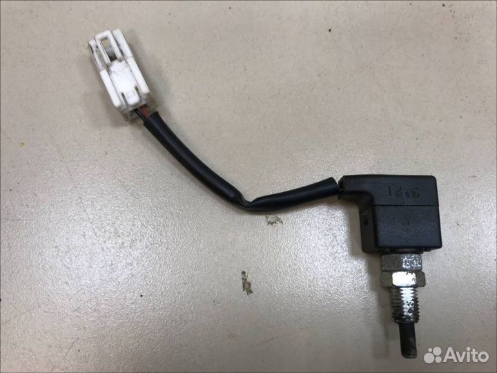 Датчик педали сцепления