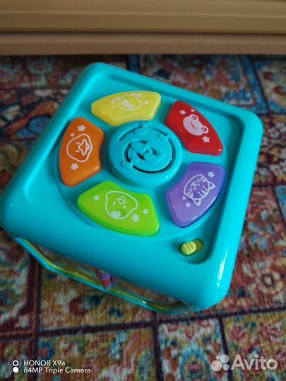 Развивающий кубик