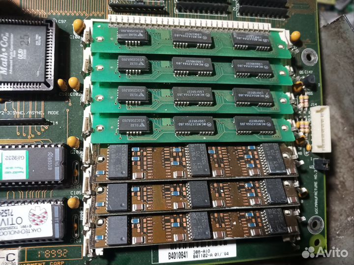 Плата от древнего компьютера