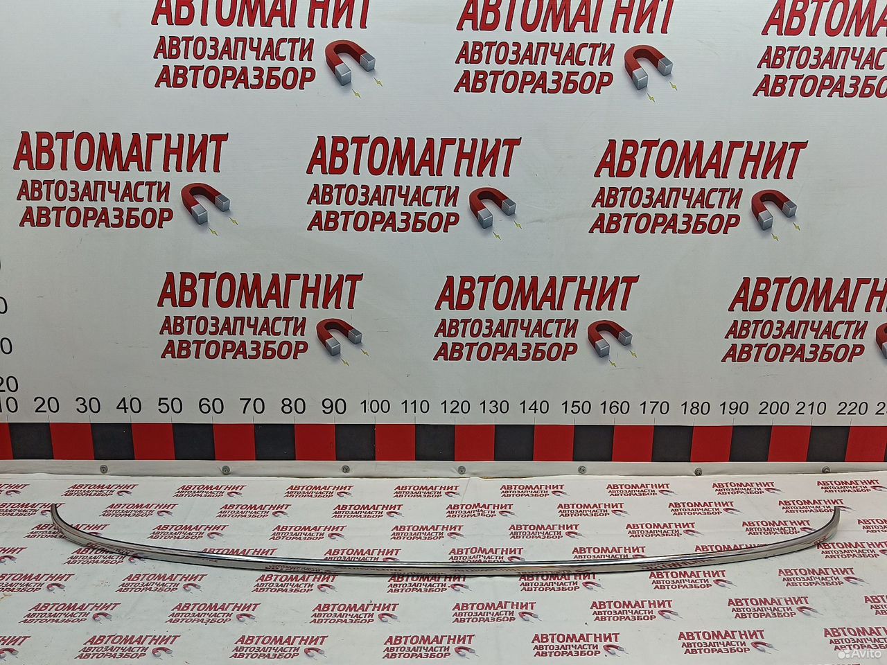 Накладка крышки багажника Voyah Dream