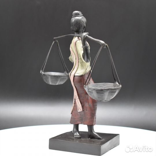 Бронзовый подсвечник 