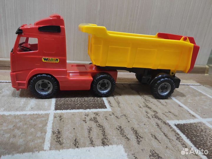 Игрушка Автомобиль - самосвал с полуприцепом