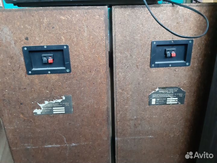 Акустические колонки Амфитон