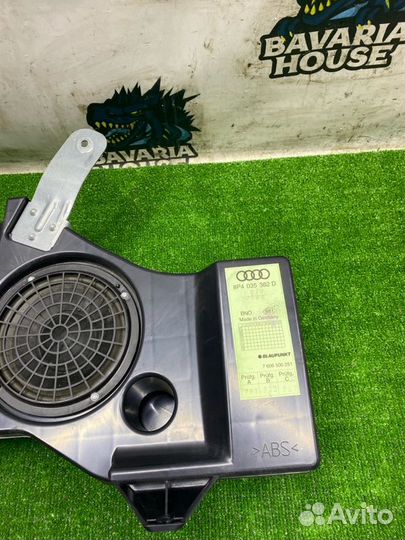 Сабвуфер Audi A3 8P BZB 2007