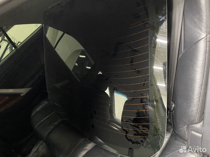 Заднее лобовое стекло камри 40