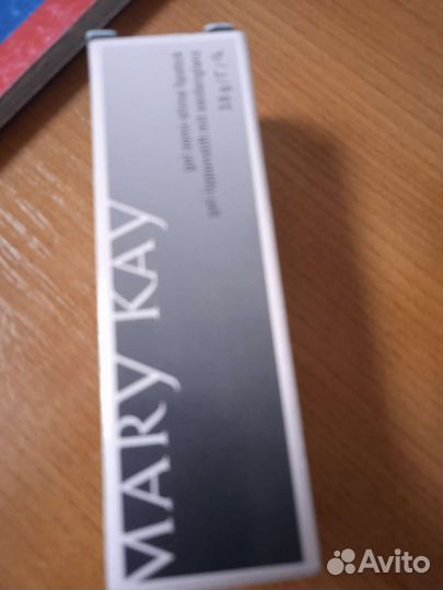 Помада мк роузвуд 02/24