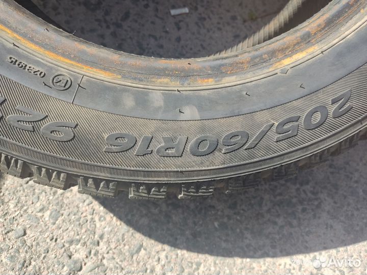 Hankook Winter I'Pike 205/60 R16