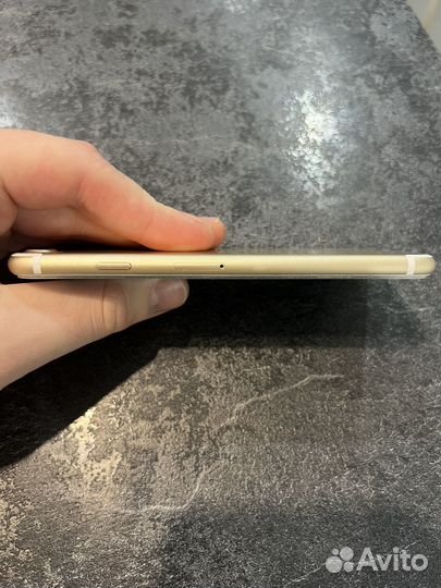 iPhone 7, 32 ГБ