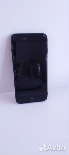 iPhone 8 Plus, 64 ГБ