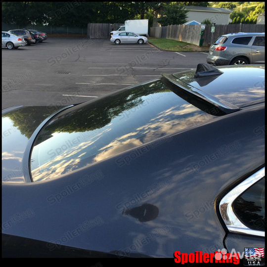 Козырек заднего стекла Honda Accord 8