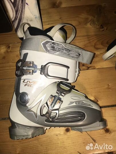 Горные лыжи atomic