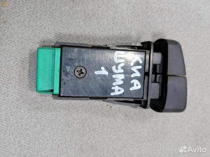 Кнопка стеклоочистителя Kia Sephia/Shuma 1996-2001