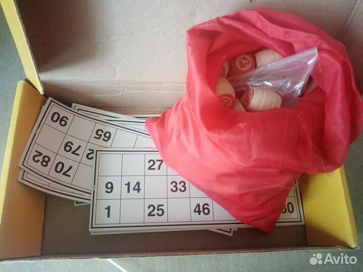 Настольные игры (дженга, лото)