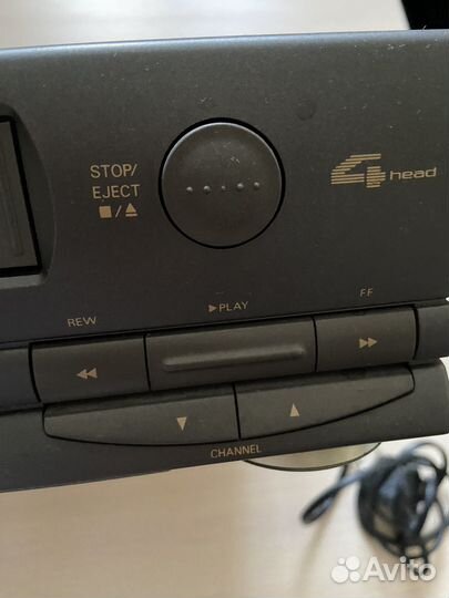 Видеомагнитофон