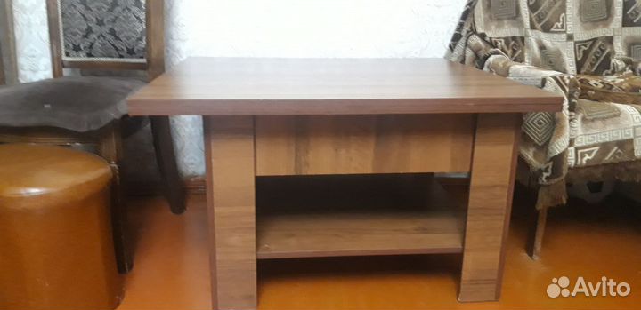 Трансформер Стол+ стульчики 6 штук