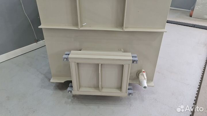 Пластиковая ёмкость для перевозки живой рыбы m81