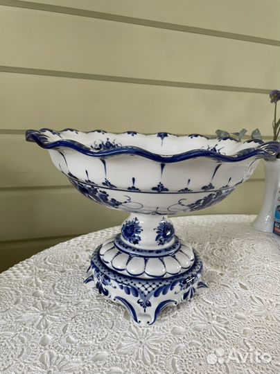 Ваза для фруктов гжель