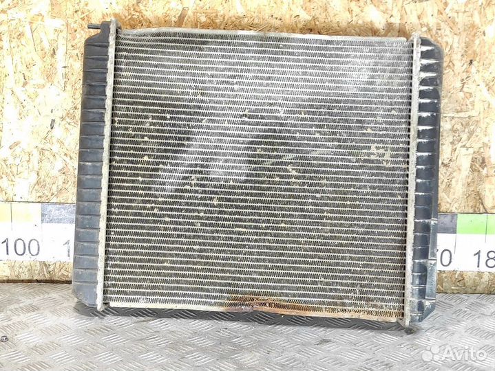 Радиатор основной Volvo 700 series 1984-1990
