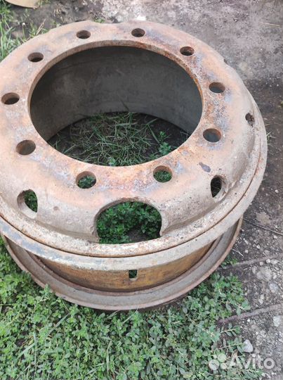 Продаю шины бу