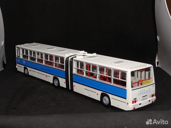 Икарус 280.33 белый с синей полосой, Demprice