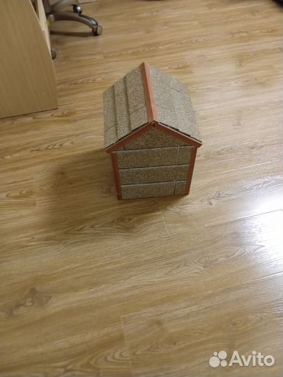 Будка для кошек утепленная