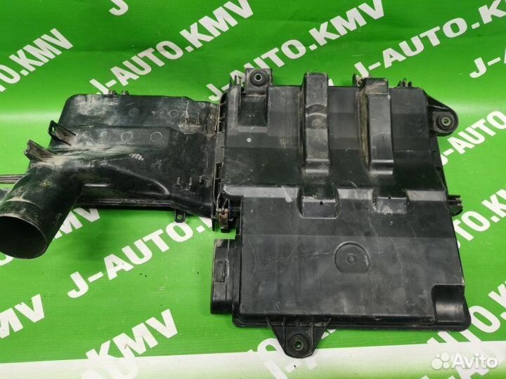 Воздушный фильтр Mazda 3