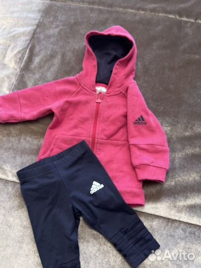 Спортивный костюм adidas