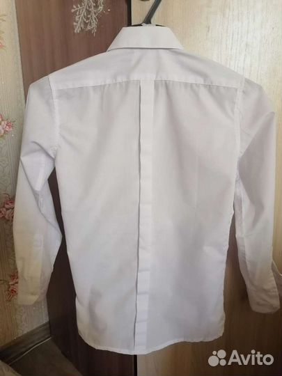 Рубашки, жилетка