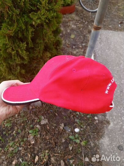 Кепка красная мужская