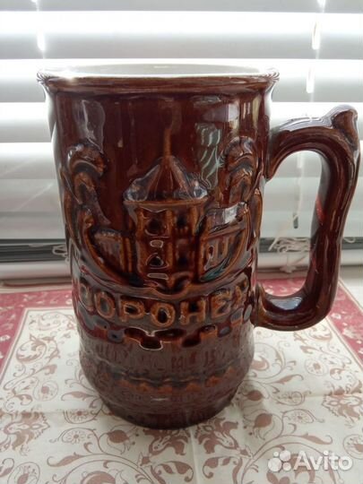 Продам декоративную кружку 