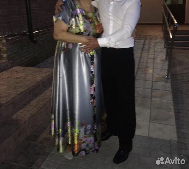 Платье женское