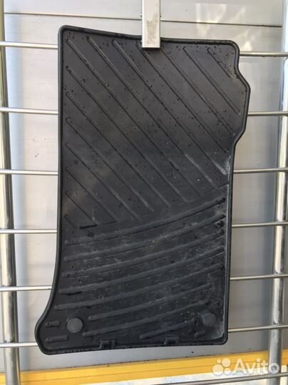 Коврики резиновые mercedes GLK оригинал