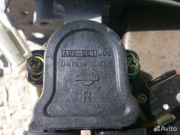 Nissan Patrol Y61 Педаль газа, тормоза, сцепления