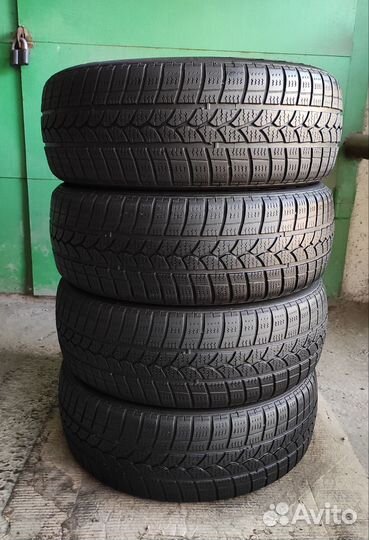 Tigar Winter 1 215/60 R16