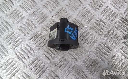 Переключатель света volkswagen passat B6 (SEA33WU0