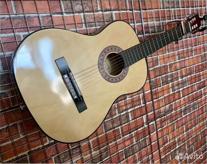 Гитара классическая Belucci