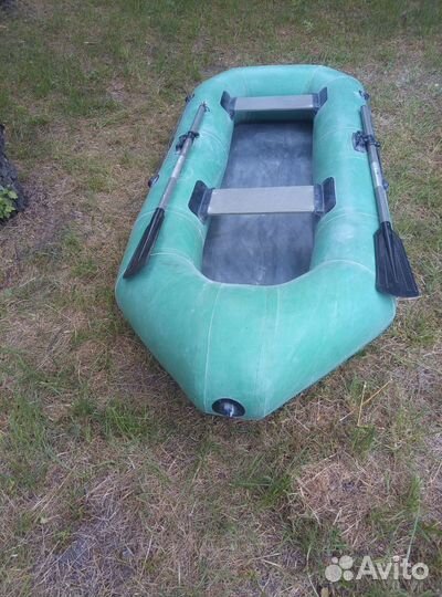 Лодка надувная двухместная резиновая