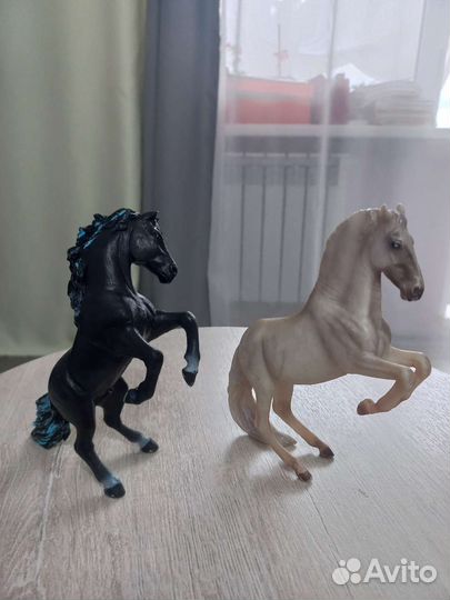 Лошадь игрушка