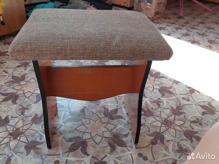 Пуфы пуфики бу