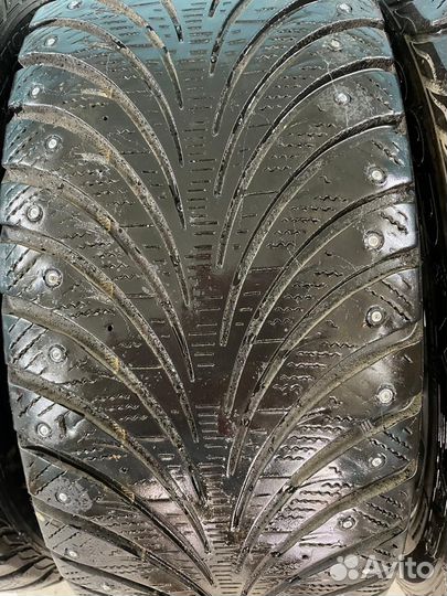 Goodyear UltraGrip Extreme 245/45 R18 96T