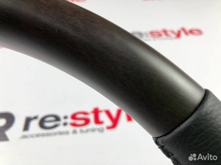 Руль Toyota Land Cruiser 200 3 модель c 2016 D1781