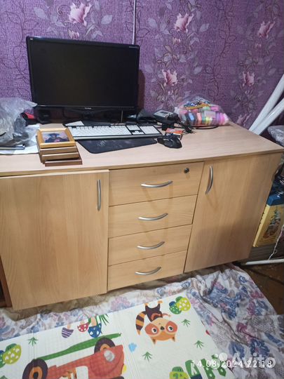 Компьютерный стол