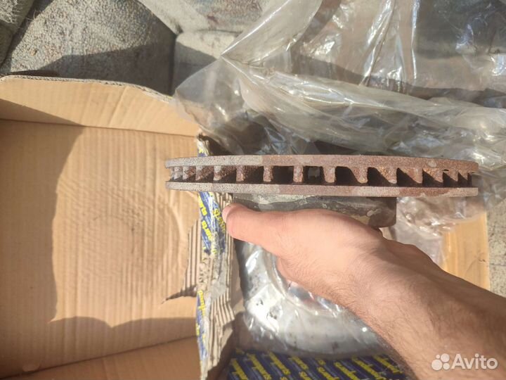 Тормозные диски Toyota Carina, Corona