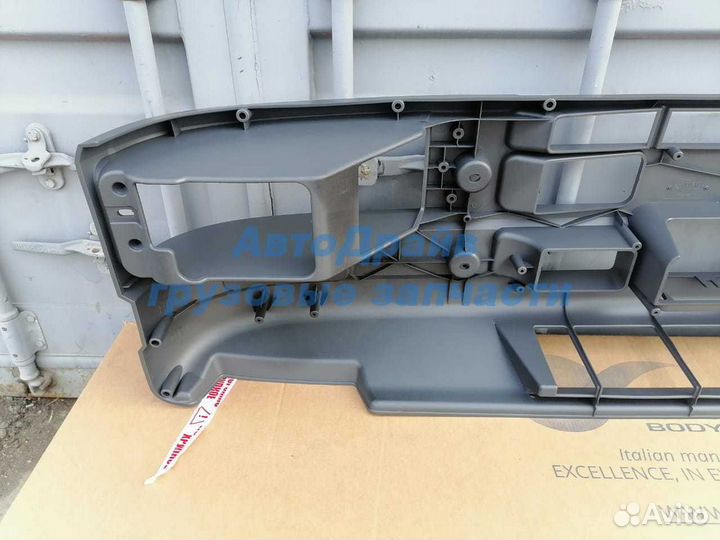 Бампер Ивеко Еврокарго