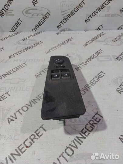 Блок управления стеклоподъемниками Fiat Punto