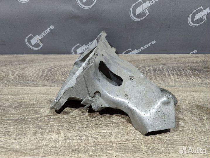 Кронштейн двигателя правый Bmw 323I E90 N52B25A