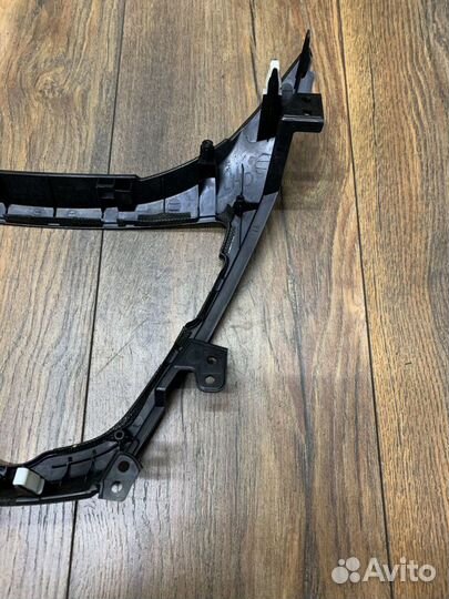 Hyundai Avante Накладка центральной панели