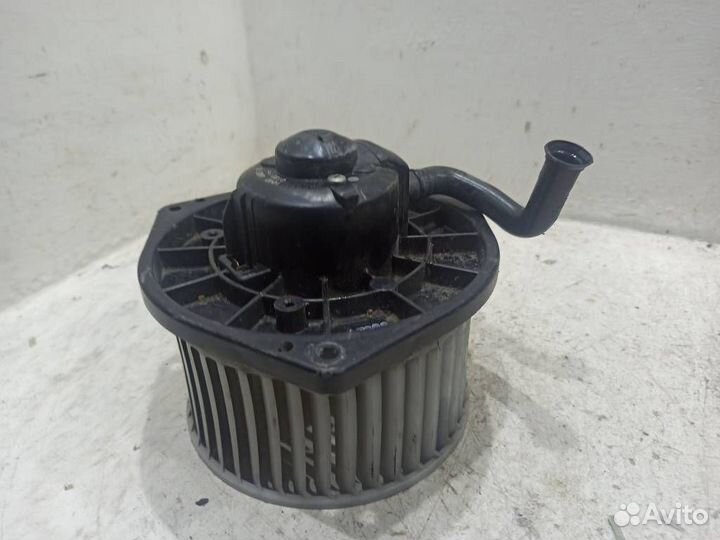 Моторчик печки Митсубиси